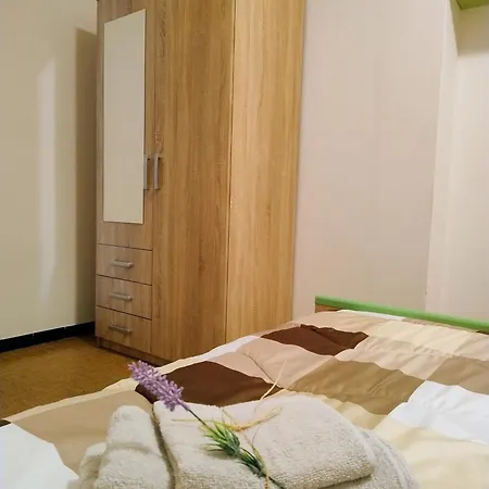 Apartman Casa Vacanze Laghi E Monti *